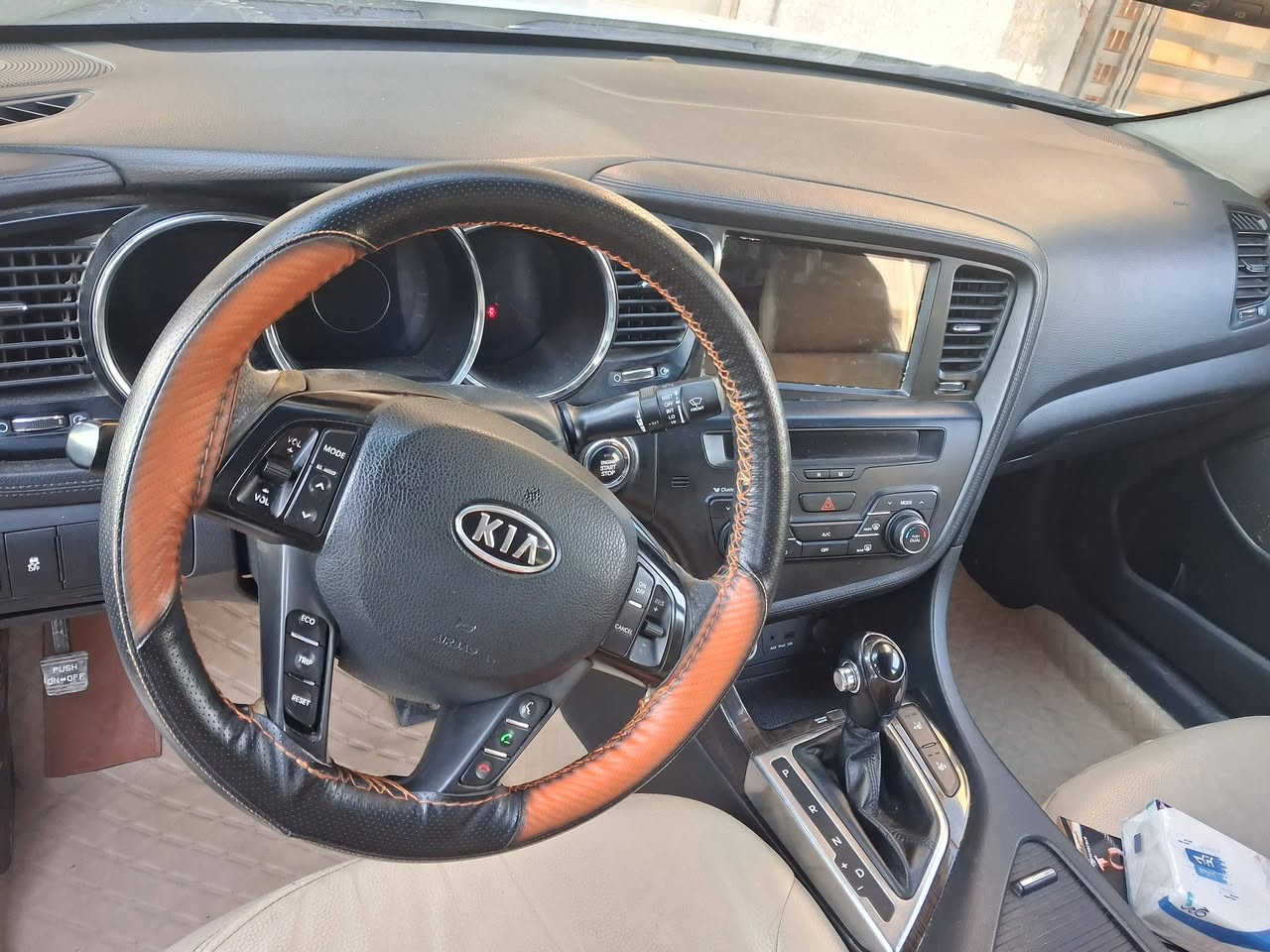 سياره اوكتيمه دخول جديد مديل 2013 سياره جديده محرك 2000 بانزين السعر ٥٥ عنوا بصره  ***********
