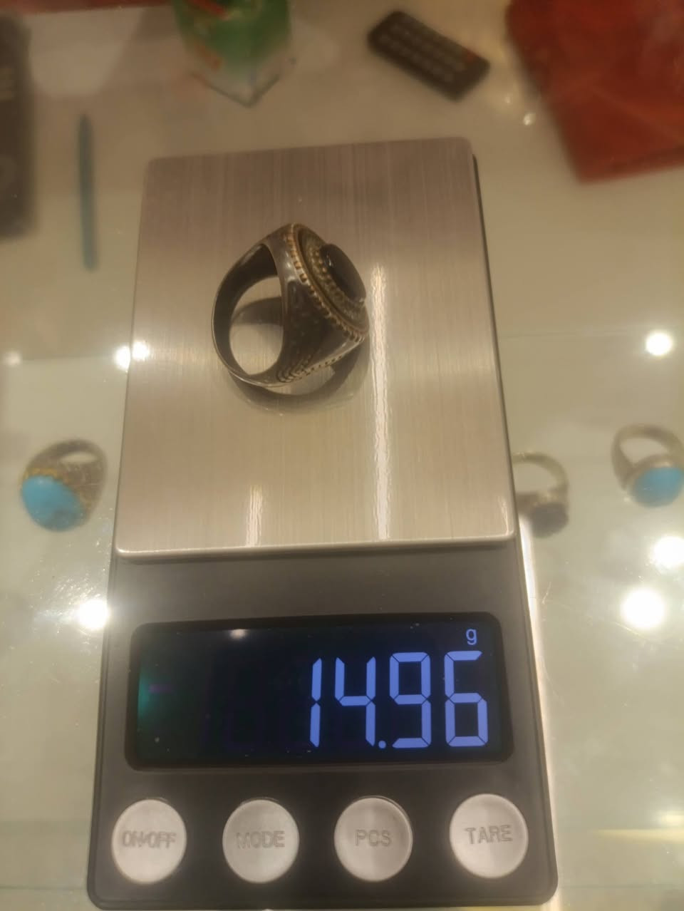 سلام عليكم
محبس فضه الوزن كبالك 
سعره نهائي 35الف 
مكاني بغداد مدينه الصدر 
اعتذر لا يتوفر توصيل


**إذا كنت صاحب هذا الإعلان وتريد حذفه لأي سبب، رجاءا أرسل رسالة إلى الدعم الفني**