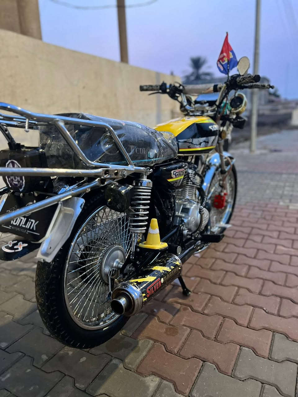 تايكر موديل 24بعده وضع الشركه ممفتوح نشاط معدل خير من الله بلواقع بعد احله سعر 650بيه مجال بصيط رقم ***********
