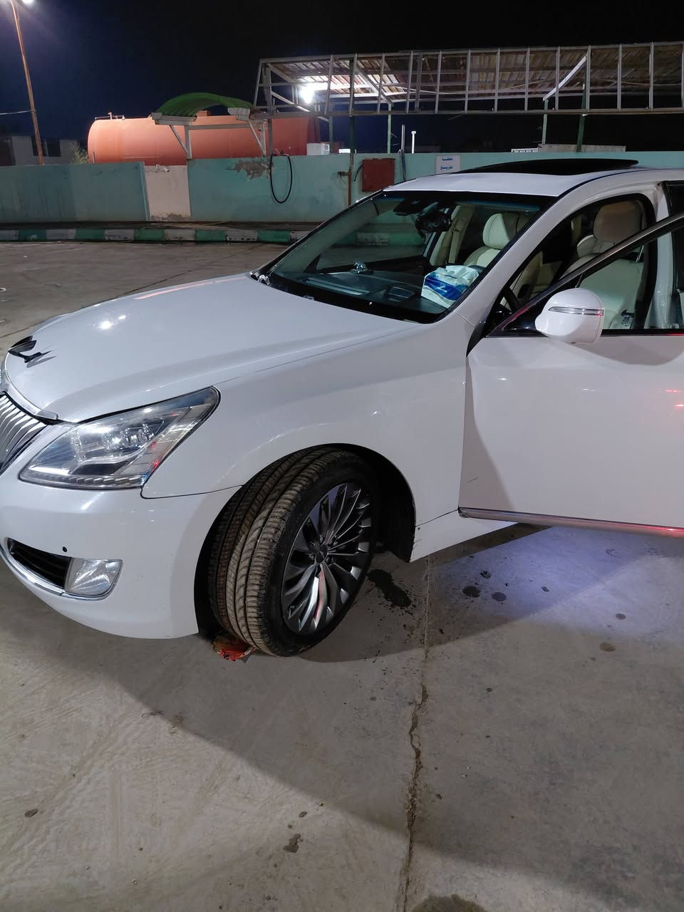 للبيع او للمراوس بستنكر فوك ال٢٠ 

ايكيوس ١٤ جديده مناقصه برغي 
بيبان شفط كامره اربع جهات رادارات تحديد مسار 
السياره فيب داخل ابيض السعر ١٥٥ للاستفسار***********
