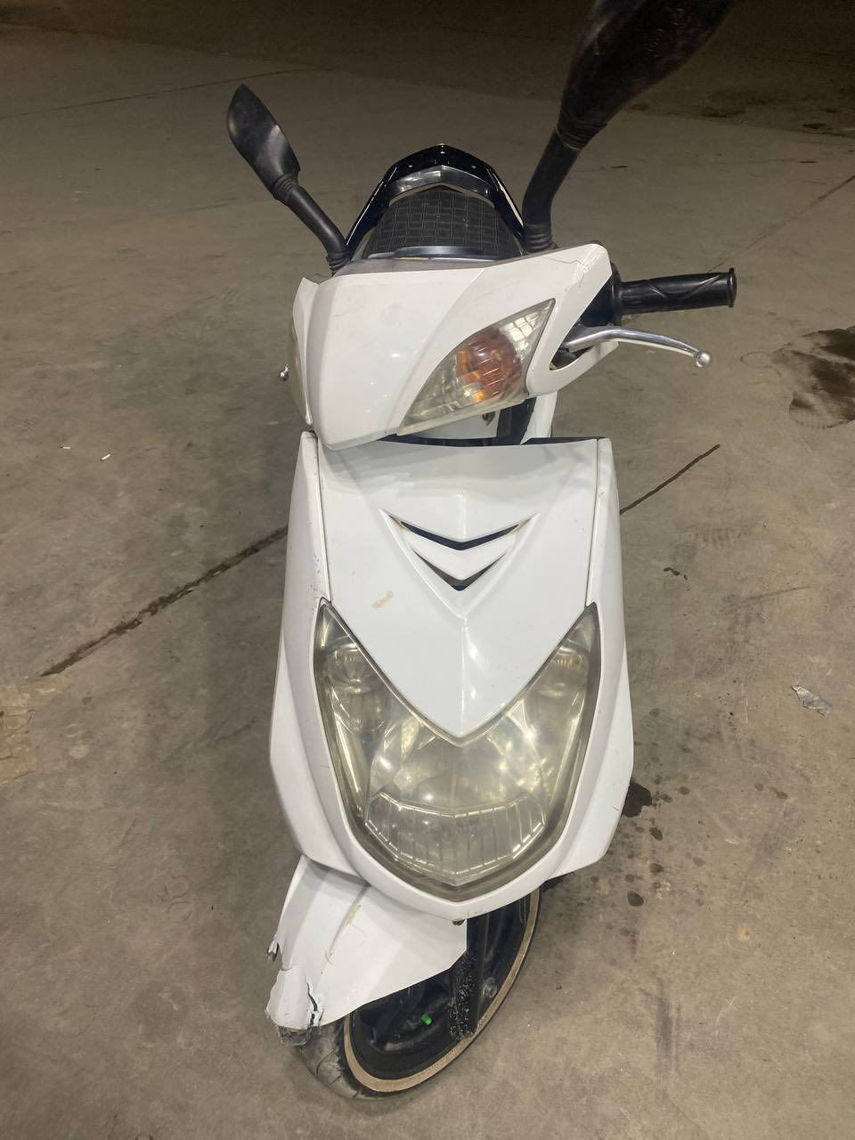 سكنس للبيع طفت يراد الها راجز مال سلف وتشتغل مكان بلديات سعر ٣٥٠الف وبيها مجال حكً الجية. رقم. ***********
