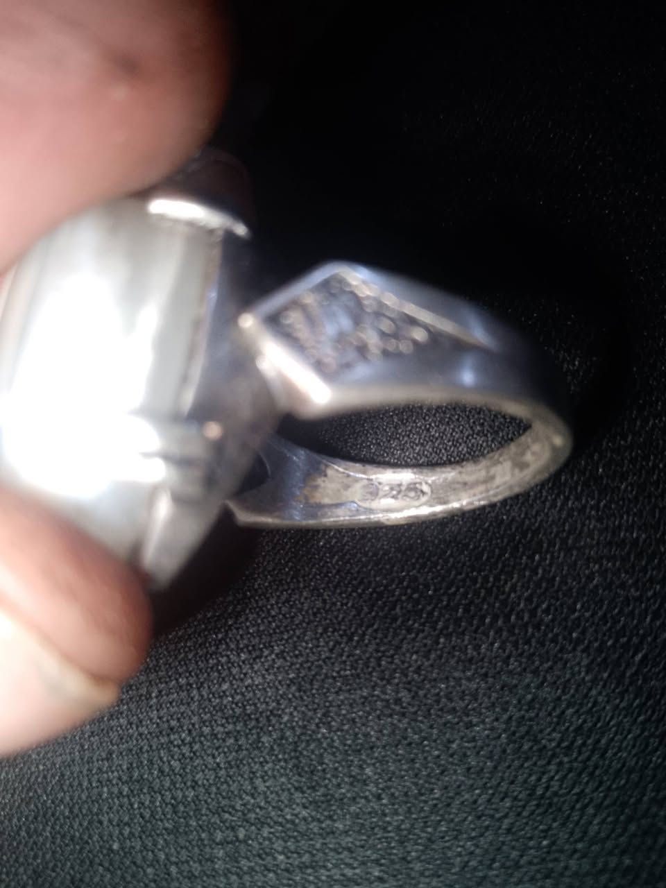 75خاتم يعجز الوصف عنه سليمان معطف


**إذا كنت صاحب هذا الإعلان وتريد حذفه لأي سبب، رجاءا أرسل رسالة إلى الدعم الفني**