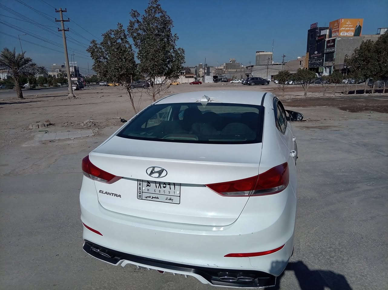 بسم الله الرحمن الرحيم
النترا 2018 امريكي
شاشة كبيرة
حساسات
تحكم ستيرن
اربع دسك
حادثها بسيط موضح بالصور

العنوان / بغداد الغزالية
السعر / 115 ورقة
الاستفسار / ***********
غير متواجد ع الفيس
الشراي يتصل
