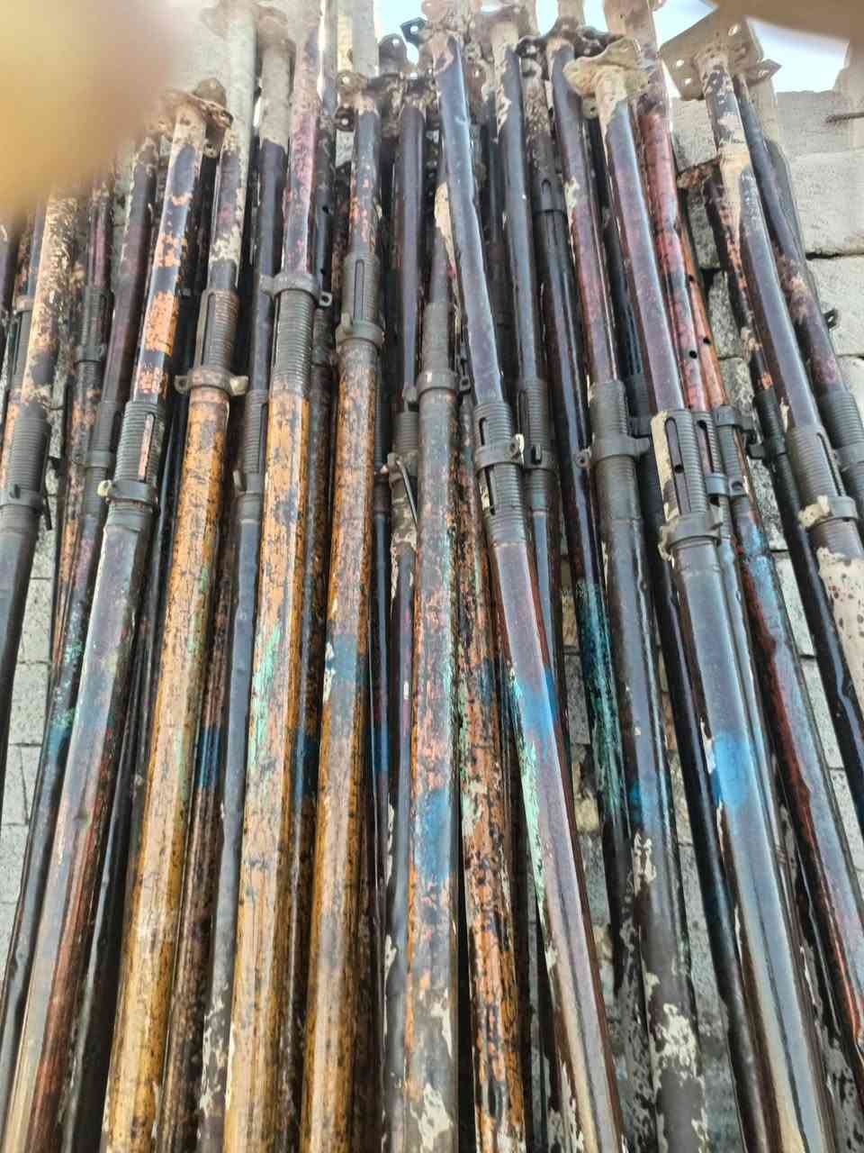 جكات للبيع الثقيل الاصلي العدد 55للاسنفسار الاتصال على الرقم التالي ***********
