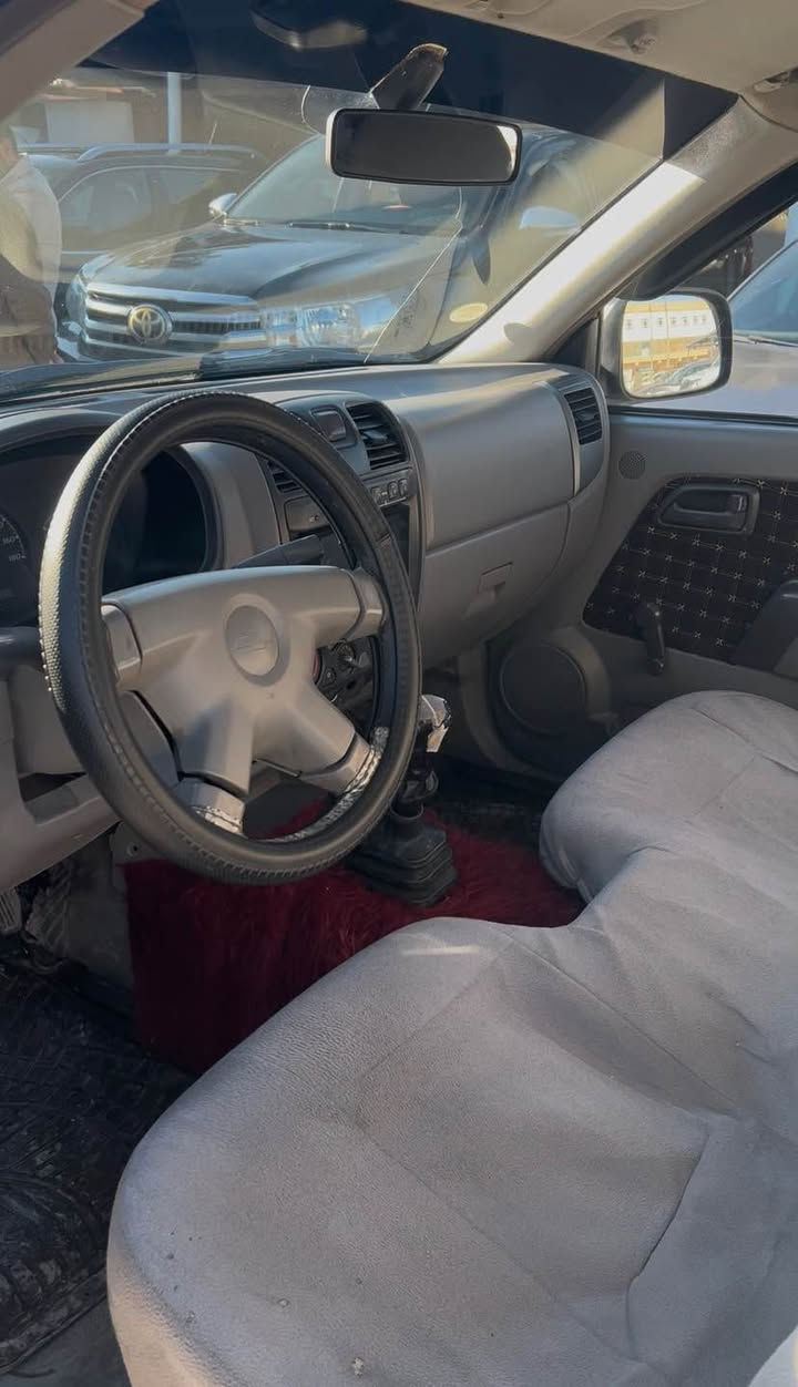 ***********بيكب شوفريلت 2005 رقم سنوي جديد خرامه 2 ورقه دبل اكسن گير محرك دبل شرط تحويل شرط سبخ 2 درگه و 2 نيف جا ملوخ شاصي شرط سعر 75 ومجال اكر, نينوى
