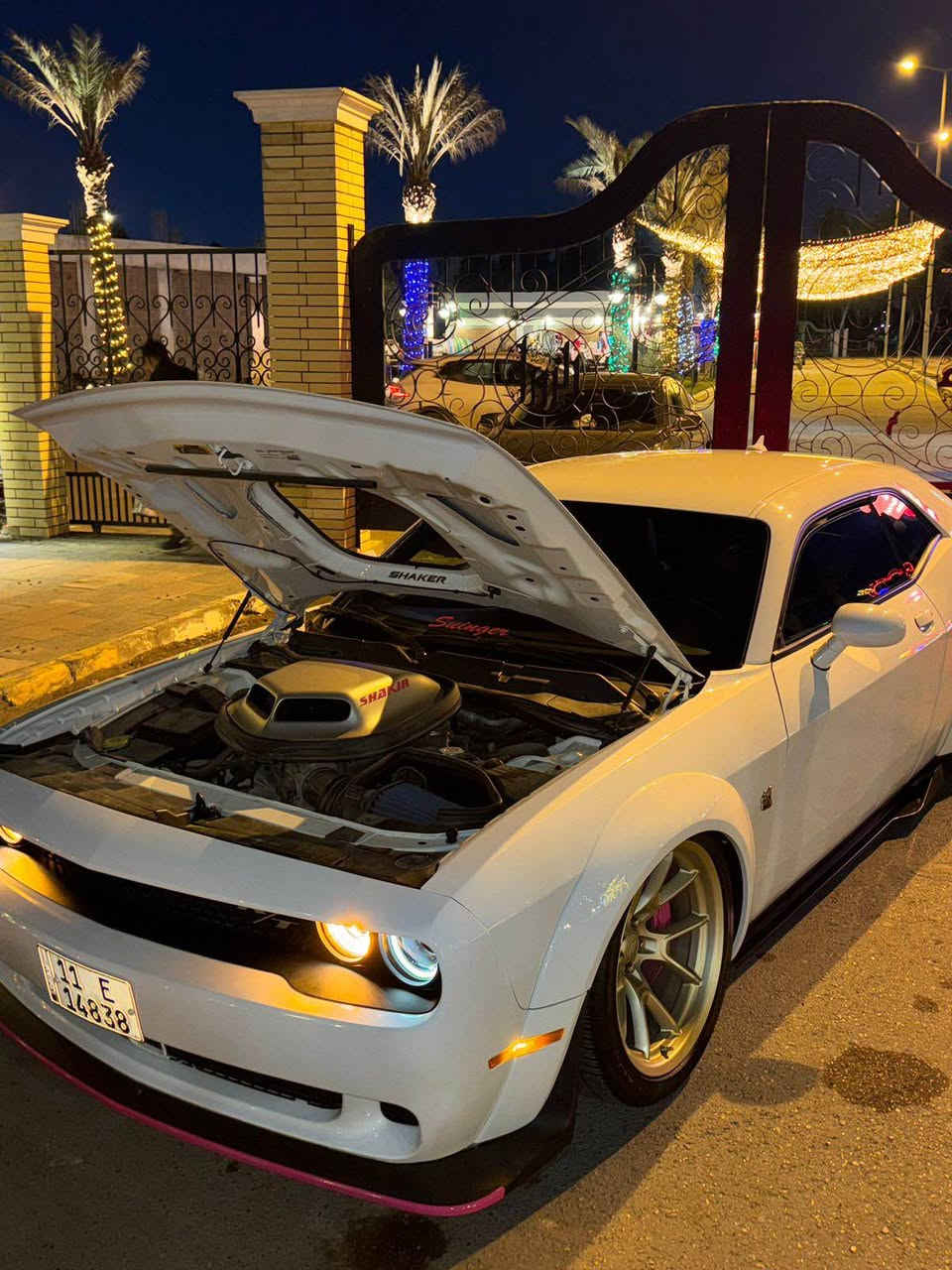 مكلف بنشر مراوس بشي اقل 
Shaker .Scat Pack.R/T.Swinger.Widebody
مديل 2023 النداء الاخير 
.ماشيه 12 ميل 
.حجم المحرك 6.400الفنه R/T
.حادث جامرولغ خلفي ربع صبغ فقط 
.ايرباك برده راجع سستم 
.سماعات هارمن كاردن
.رادار امامي 
.كشنات تدفه.تبريد
.كراسي كهرباء
.ويلات مال سوينكر نسخه خاصه
.تخم تاير شركة بيرلي 
.جكات اس تو كات باك قبل فتره شديتهن
.رقم بغداد
.هزه جديده 
السياره فول موصفات ماعده الفتحه لين سوينكر بدون فتحه بلادي 
•السياره بوضع الوكاله والله كلش جديده دواخل مختمه سوينكر ولسياره معروفه
2 بلعراق فقط وحده باربيل ووحده بغداد وسعرها هم حلو اريد مراوس بااقل لان عندي ضرف
+964 774 040 0073 بغداد, العراق
