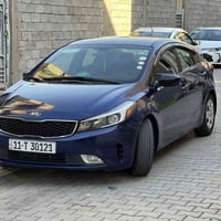 😍 فورتي 17 امريكي للبيع لون ازرق رقم انكليزي بغداد باسمي سنويتها لل29😎...