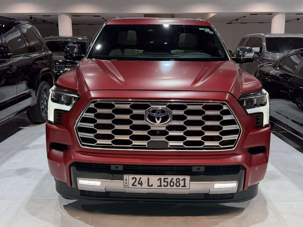 السامورايي #الياباني

دم الغزال 🩸🩸

Toyota 

Sequoia Capstone Hybrid

تويوتا - سيكويا كابستون هايبرد

* موديل٢٠٢٣

* المحرك : 3.5 ليتر ( 437 BHP )

* عدد اسطوانات : 6 ( سلندر )

المواصفات :-

- مثبت السرعة

- مقاعد كهربائية 

- مقاعد جلد

- مقاعد VIP

- مقاعد تدفئة و تبريد

- بانوراما 

- عدد المقاعد 7

- الويل قياس 22 انج

- صندوق كهربائية

- نظام المكابح المانعة للانغلاق ABS

- نظام قفل العجلات

- أنوار LED أمامية

- كاميرا 360 درجة

ماشية ٤٠ km

السيارة كفالة عامة  من زاخو للفاو

وارد كندي كلين تايتل

- نظام مراقبة ضغط الإطارات

- ابل كار بلاي و توصيل بلوتوث

- نظام صوت بريميوم

للسعر ٦٦٥$
مغلفة ppf مات
للمزيد من المعلومات 🔻

◽العنوان دهوك

للاستفسار 

***********

***********
