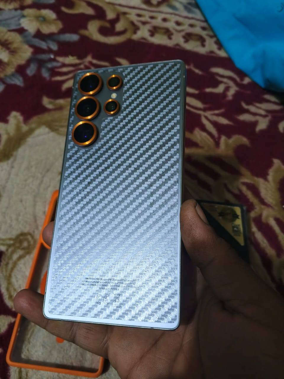 السلام عليكم موبايل للبيع اس 25 الترا ذاكرته 256 عشوائيه 12 نظافه 100% سعره واحد و100 كامل ملحقات عنوان بغداد الشعب الاستفسار على هذا الرقم***********
