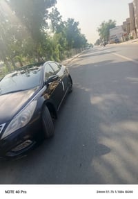 ازيرا 2014 خليجي فول موصفات vip مكينة 3500  السيارة كفالة بيها نص بنيد...