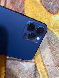 آيفون ١٢ برو ماكس • ٢٥٦ • فيس ايدي معطل