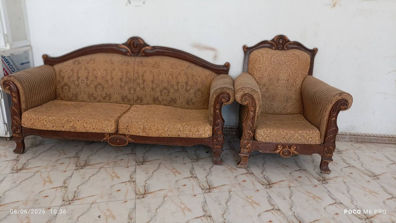 مجمع نور الزهراء للاثاث ذي قار قضاء النصر الصوب الكبير الشارع الرئيسي مال عماره حجي علي باتجاه الملعب قرب حسينيه سيد علي الغرابي باله تركي ***********
