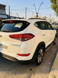 توسان 2018 خليجي   سياره نضيفه كلش مكفول عده رش فقط جاملغ امامي بدون ض...