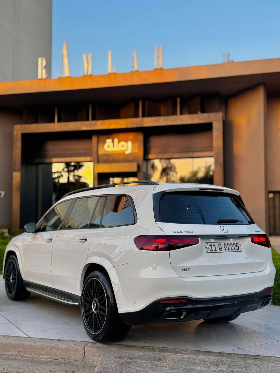للبيع او المراوس 

Mercedes-Benz GLS 450-- 2024 

‼️طلب الســعــر من التعليق - والــرد تلقائي📮

خليجية وكالة MEC يعني نفس BCM بس فرع بغداد  
كل صيانتها بلشركة وبعدهه بلضمان 
مرسيدس بنز  GLS 450 موديل 2024
  –  بغداد –  الدورة او المنصور 
السياره باسمي تحويل ثاني يوم  
السياره بصمتين 
•   🛣️  المسافة المقطوعة   - 25 الف كلم 
 
مغلفة ppf بلكامل + درج جام + تغليف الداخل
✅ المواصفات :

📅 الموديل: 2024
🎨 اللون: ابيض
🌍 وارد خليجي 
⭐ الحالة: جيدة جداً
⚙️ محرك 6 سلندر تيربو
🔧 كير أوتوماتيك
🛞 دفع رباعي AWD
💿 ويل 22 إنش+
💎 المواصفات:
•فتحة بانوراما 
• شاشة  متصلة لمس كبيرة
• بلوتوث
•رادار ٣٦٠ 
•كافة انظمة الامان والقيادة 
‏• Apple CarPlay
• Android Auto
•كير تعليك 
•تدفئة ستيرن 
• كاميرا خلفية + كامرة امامية + 360 درجه 
• حساسات أمامية وخلفية
• مقاعد جلد ابيض ملكي 
• بصمة وتشغيل ذكي
• شاشة عدادات رقمية
• مثبت سرعة
• إضاءة LED
• مكيف متعدد المناطق
•بردات كهرباء 
•كير ديبترون رياضي 
•كشنات خلفية كهرباء
•كسنات تدفئة تبريد + مساج 
•دشبول ٧٢ لون 
•5 انظمة  قيادة 
•ماوس تاچ
•نظام ملاحة ومواقع مرتبط ب الاقمار بدون انترنيت
.

رقم صاحب السيارة 
***********
.
‼️طلب الســعــر من التعليق - والــرد تلقائي📮
