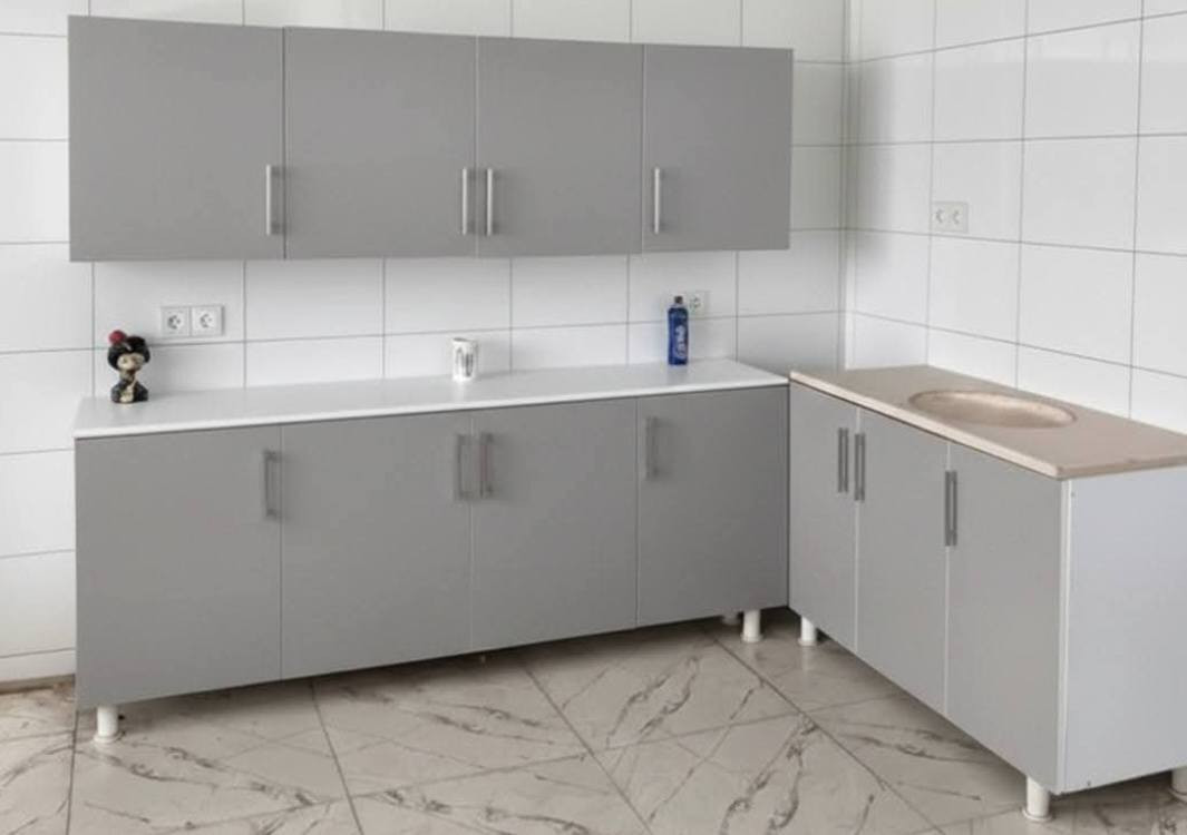 كاونتر مترين 
ملحق مترين 
سنك مرمر متر و20
السعر 300 الف


**إذا كنت صاحب هذا الإعلان وتريد حذفه لأي سبب، رجاءا أرسل رسالة إلى الدعم الفني**