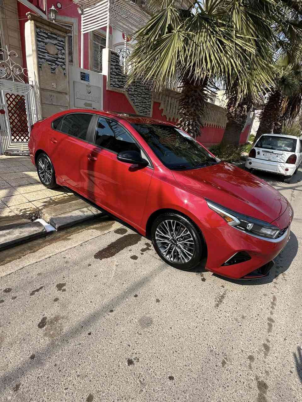 للبيع ٢٠٢٤ فول مواصفات 
ماشيه ١٥
تترقم شمال 
الضرر حافت الجاملغ بارد
بدون صبغ بدون ايرباك
السعر١٦٥


**إذا كنت صاحب هذا الإعلان وتريد حذفه لأي سبب، رجاءا أرسل رسالة إلى الدعم الفني**