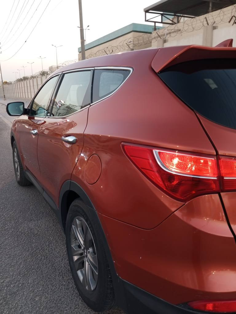 سنتافي امريكي موديل 2015جاهزه السياره كير مكينه تبريد حداديه 80% رقم بغداد حادثها بلتكمه الخلفيه بجم كبس بيها صبغات ابيع حزام بدون دواخل 
 مكاني نجف *********** سعر 125 وبيها مجال النجف, العراق
