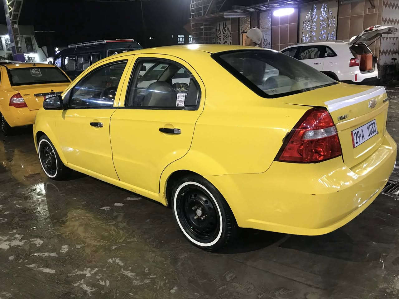 افيو 2009 وراد خليجي مسكر  مبدل فقط بنيد وطخه بسيطة بقفل  الجنطة  جاهزة السيارة  الحدادية نظيفة والكير نظيف بس المكينة بيها تنقيص السعر 52 وبيها مجال غير متواجد ع الفيس ***********
