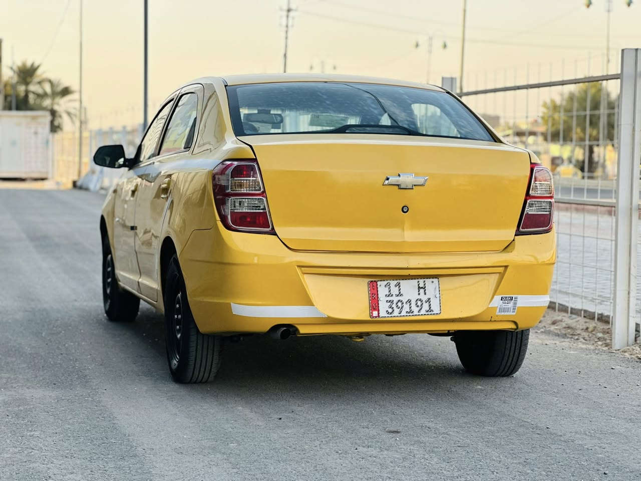 السلام عليكم
شوفرليت كوبلت 2016 
كير ومكينة كفالة عامة 
السعر 62 $وبيها مجال 
جاملغات صبغ فقط 
ماشية 100 الف 
تخم تاير 
سيارة خير من الله بل عافية عل ياخذها 
مكاني بغداد البلديات 
***********
