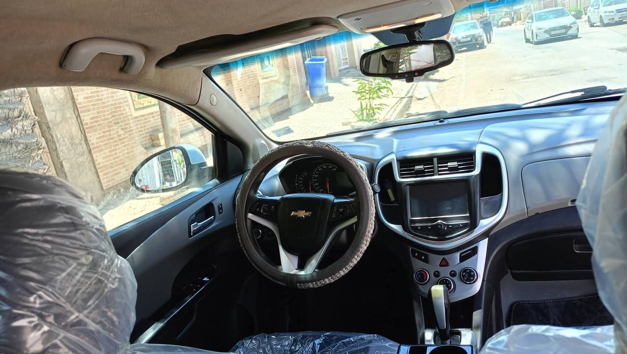 السلام عليكم سياره موديل 2017 محركات 1800 جير ومحرك جاز سياره رقم انجليزي نجف مش اخوي. 
‏‪0774 193 8319‬‏
‏‪0781 195 7387‬‏
