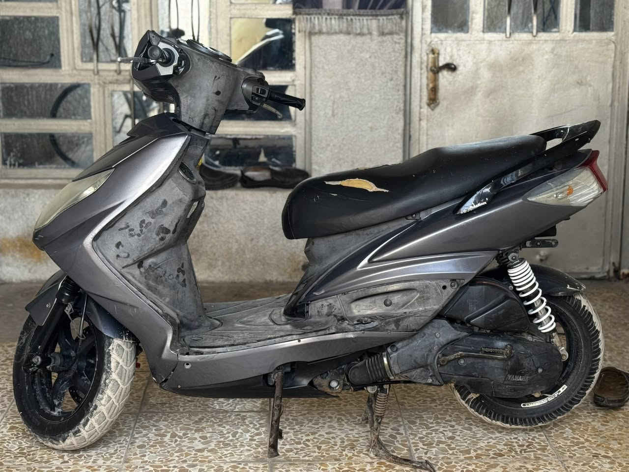 سكنز نوزل فحل هندر شغلله نكره مكينه مكفوله بيع مستعجل دراجه مال جناي كلشي بيهة جديد 
ممتواجد بل فيس رقمي
***********
