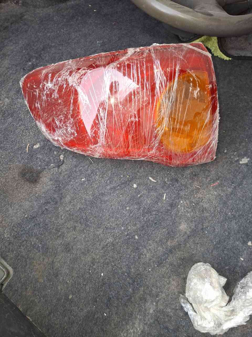 السلام عليكم...مسجل ٤٥. ستيرن ٢٥. بك لايت ١٥.  كلهن اصليات وشغالات...بغداد ***********
