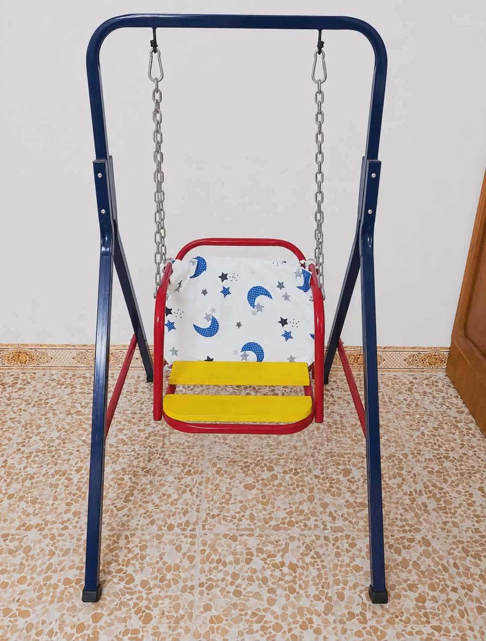 للبيع ديديه اطفال حديد 
جديد السعر 60فقط


**إذا كنت صاحب هذا الإعلان وتريد حذفه لأي سبب، رجاءا أرسل رسالة إلى الدعم الفني**
