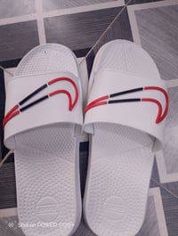 نعال بيت • رجالي • جميع القياسات