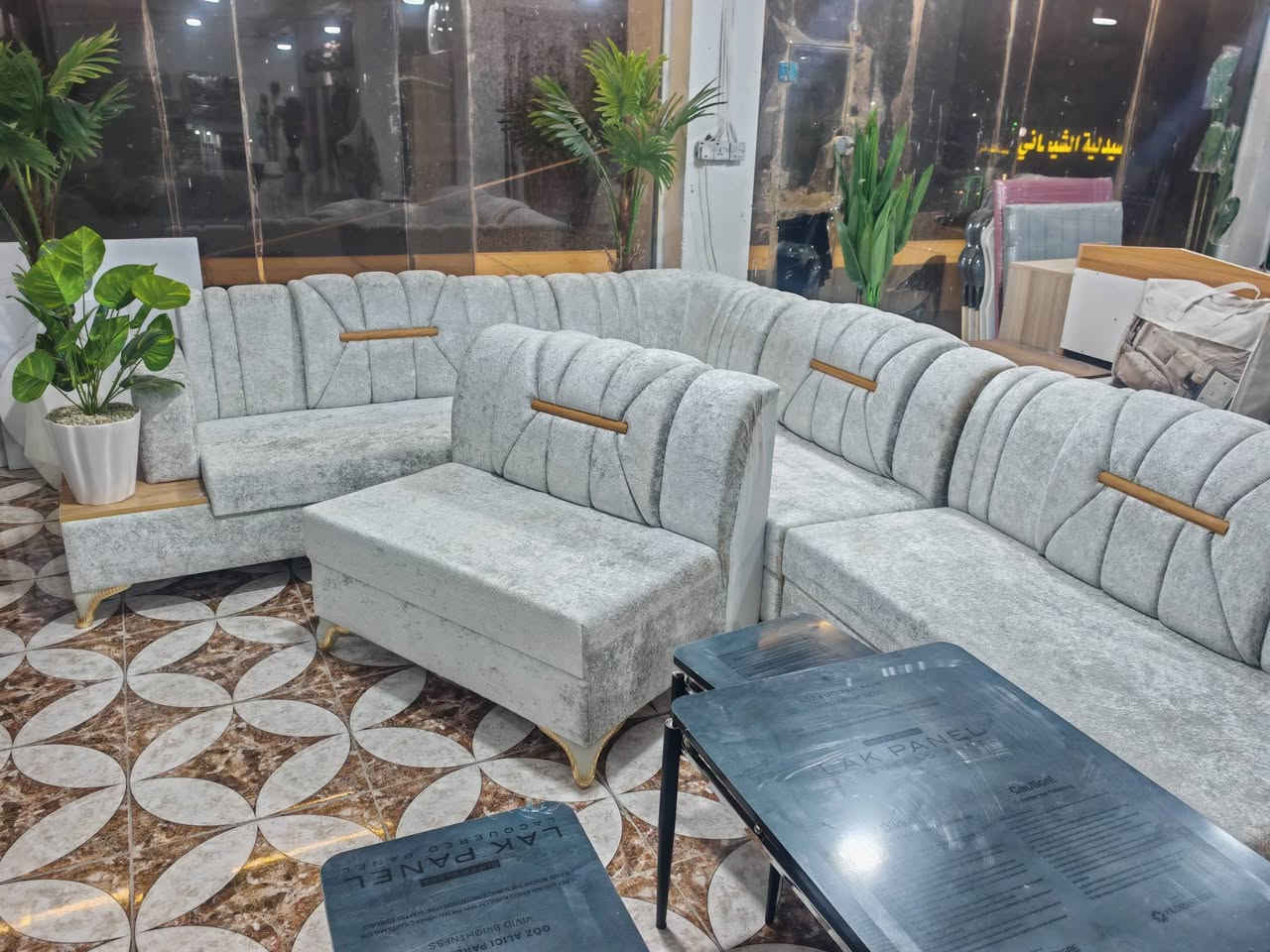 بلاش 💥بلاش🔥بلاش🔥 يبدا الأسعار من ٢٩٠الف 
#مفاجاه 🔥 #تخفيضات #داشكاندن🔥🔥
مهما ترتفع الاسعار تبقى عروضنا مستمرة 🎁 🎁 
عرض خاص لمدة شهر رمضان المبارك من  #معرض_ريكوت ❤️ 
ديوان استندر خشب مميز اسفنج سوفت فقط 💥 ب ٢٩٠ الف 💥  😶 
سارعوا بالحجز قبل نهاية عرض🏃‍♂️🏃‍♀️🏃
للحجز والاستفسار مراسله الصفحه او الاتصال على الأرقام التاليه📞📞
📞 ***********‪  للموبيليات
📞 للكهربائيات ***********  
تابعونا على الفيس بوك يرجى الإعجاب بصفحتنا 👆
العنوان. كركوك بنجاعلي شارع العام مقابل صيدلية الشيخاني
زورنا وشوفوا كل أغراضنا الرخيص 🔥🏃🏃‍♂️
