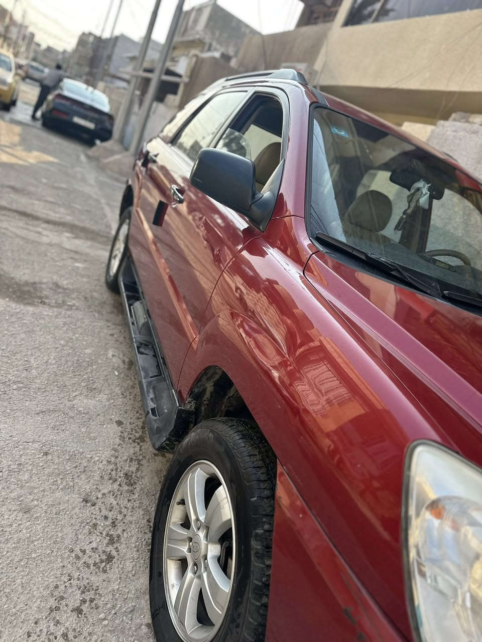 السلام عليكم
سبورتج 2010خليجي. 
مكينه 2000 دوش 
سياره عليه ادامه كامله صدر تخم تاير 
تبريد ثلج تدفه شغاله   سياره ماشيه  127الف وسونار موجود كما موضح بصوره وسياره بسمي شرط تحويل ثاني يوم 
سياره صبغ نص بيبان السايق ولخلف السايق فقط السعر 130وبيه مجال
***********
