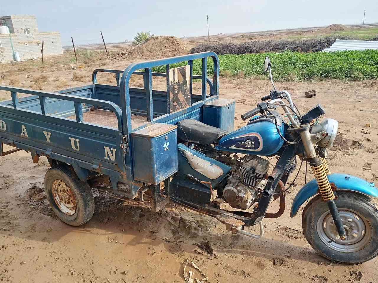 سلام عليكم ستوته للبيع موديل 17 اوراق كامله مكان واسط قظاء الحي رقم الهاتف 
***********     ***********
