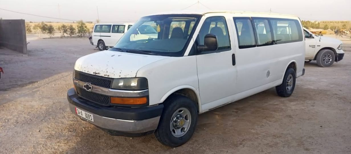 سفانه طويله 8
سياره جاهزه 
خطها بصره كربلاء
سعر 110
***********
