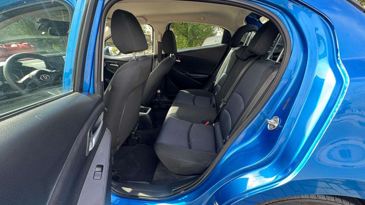 تيوتا يارس 2020 وارد امريكي
حادث بند وجاملغ رقم بصره 
المواصفات 
السعر 125 $
كاميرا
رادار 
بصمه
ماوس تحكم
شاشه لمس
حساس تايرات
تشغيل عن بعد
ابل كار بلي
للمعلومات والاستفسار الاتصال على الرقم ***********
