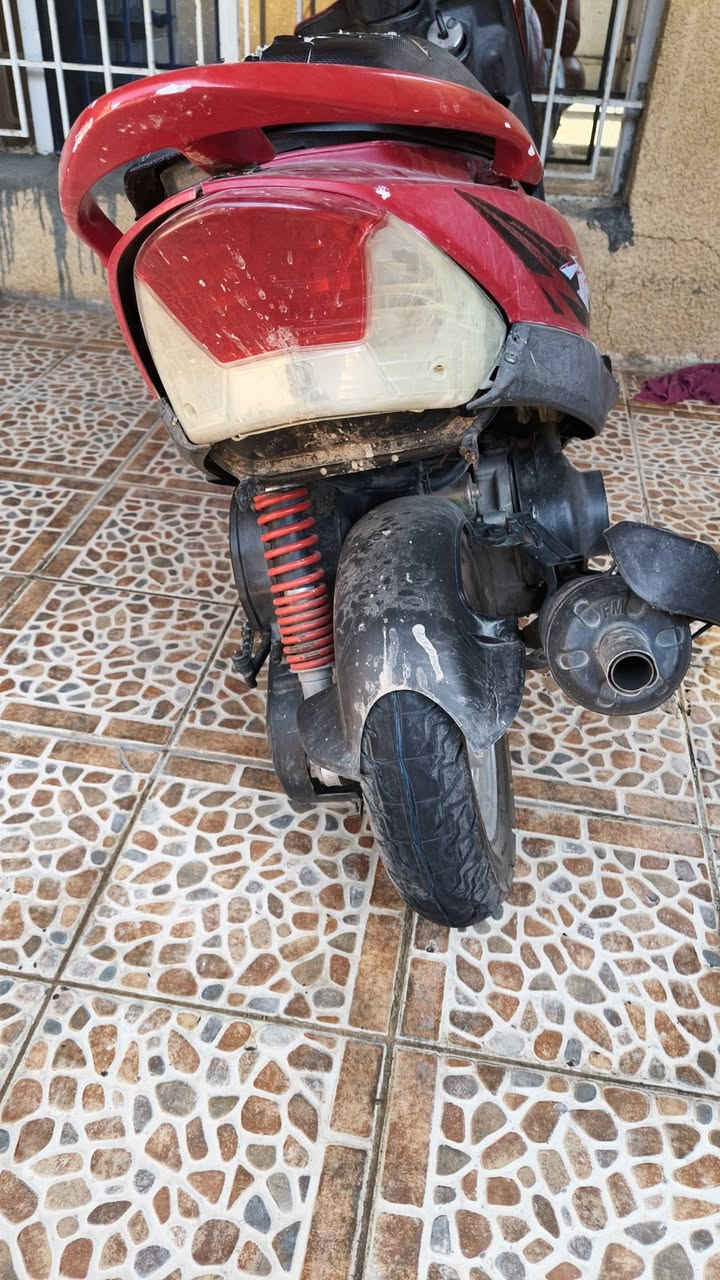 السلام عليكم ماكس عدله للبيع كله ابلادي وشغاله سلف وهندر للبيع 500 وبيه مجال بغداد المدائن ***********

