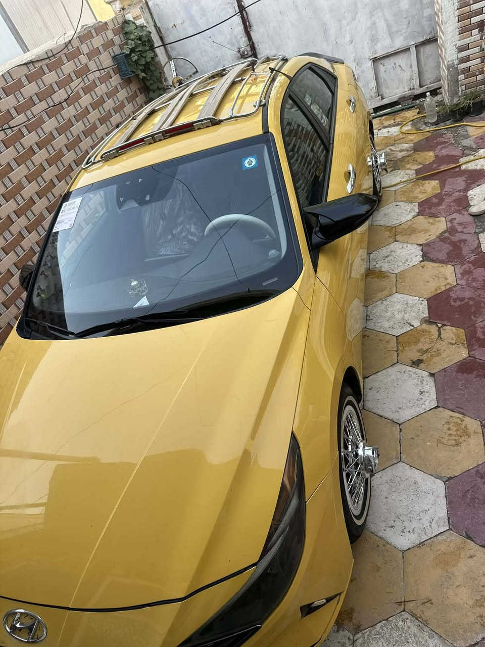 سلام عليكم
انتره البيع موديل 21 مريكي 
سياره خير من الله 
مكينه وكير شرط مكينه 2000 وكير سفيتي بلاد 
سياره فول مواصفات ماعده الفتحه سياره مال جناي وعله ايدي مامشتغل بيههه 
موصفات 
تبريد ثلج. تخم تاير. منضومه زنون. تحكم ستير. توقف ذاتي 
تتفئه كشنات منفصله. شاشه عطال. سايد بريك كهربائية. شاشه دجدل متصله. رقم بغداد. كير 8نمر. كامره خلفيه. كامره اماميه. رادار لامامي. رادار جانبي. رادارخلفي. تبريد لمس. تشغيل عن بعد. هورن بوش عنجه. سوبايه سحاره. دوشمه ضوئيه. ماشيه 133....  
سياره مال جناي جاهزه عله اخر حبايه ترايك البصره سياره كارتون مال جناي حادث سياره بنيد وباب مبدل فقط شرط شواصي ولغد كفاله عامه رقم بغداد بسمي مصفره من كلشي هيئه وغرامات جاهزه مجهزه السعر ب153 وبيهه مجال مكاني دوانيه الرقم ***********.. . ***********
