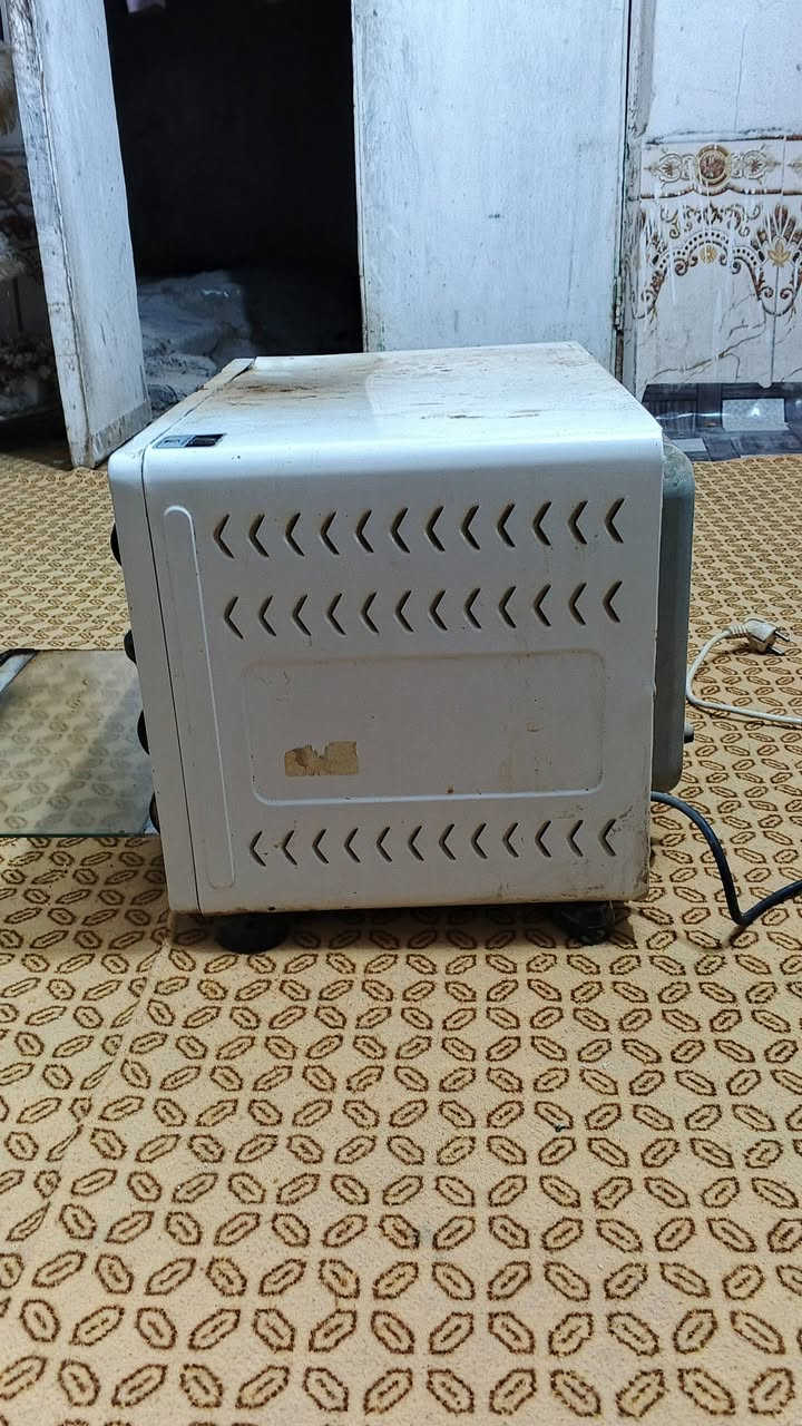 فرن لبيع شغال شرط سعر 25 بي مجال ***********
