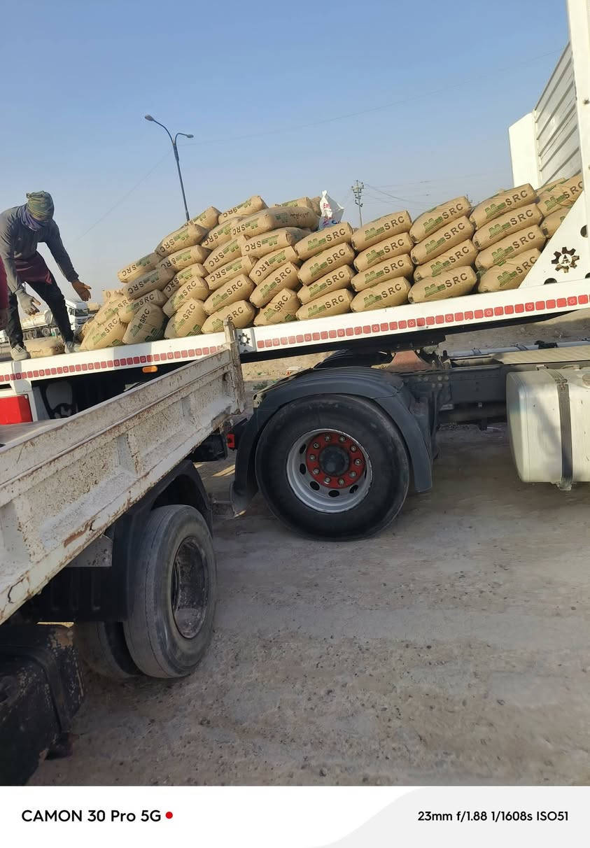 سلام عليكم مواد رخيصه جدآ رمل حصو سبنت جص كلشي موجود يحب يتصل ***********
