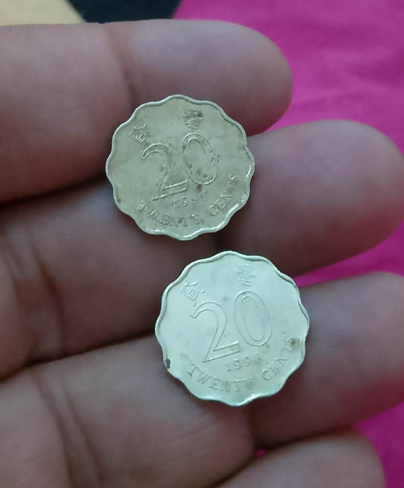 هونك كونك قطعتين ٢٠٠٠ دينار


**إذا كنت صاحب هذا الإعلان وتريد حذفه لأي سبب، رجاءا أرسل رسالة إلى الدعم الفني**