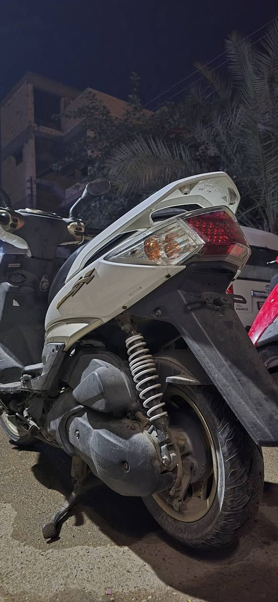 سكنس فحل كوري خطين نوزل طلاعات
موديل 2011 مكان الدراجاة بغداد الكمالية السعر 1مليون للتصال *********** المكينة مامدود علية اصبانة
