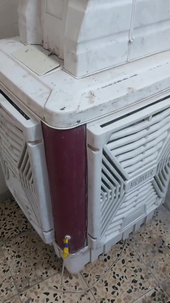 للبيع مبرده +مكينه +ثلاجه صغيره +مجمدة صغيره


**إذا كنت صاحب هذا الإعلان وتريد حذفه لأي سبب، رجاءا أرسل رسالة إلى الدعم الفني**