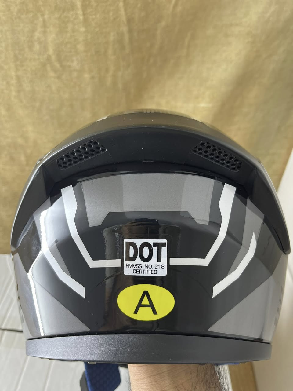 سلام عليكم
توفرت خوذه فك قلاب اصليه 

قياس لارج وسط

جامه مضلل وشفاف 

تحت شروط سلامه والجوده العاليه

اربع فتحات تهويه حقيقه 

داخليه قابله للازلهه والتنضيف 

سعر قطعه 55,000الف فقط يتوفر توصيل لكل العراق 🚚


**إذا كنت صاحب هذا الإعلان وتريد حذفه لأي سبب، رجاءا أرسل رسالة إلى الدعم الفني**