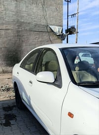 صني ٢٠٠٩ • محرك ١٦٠٠ • رقم صلاح الدين