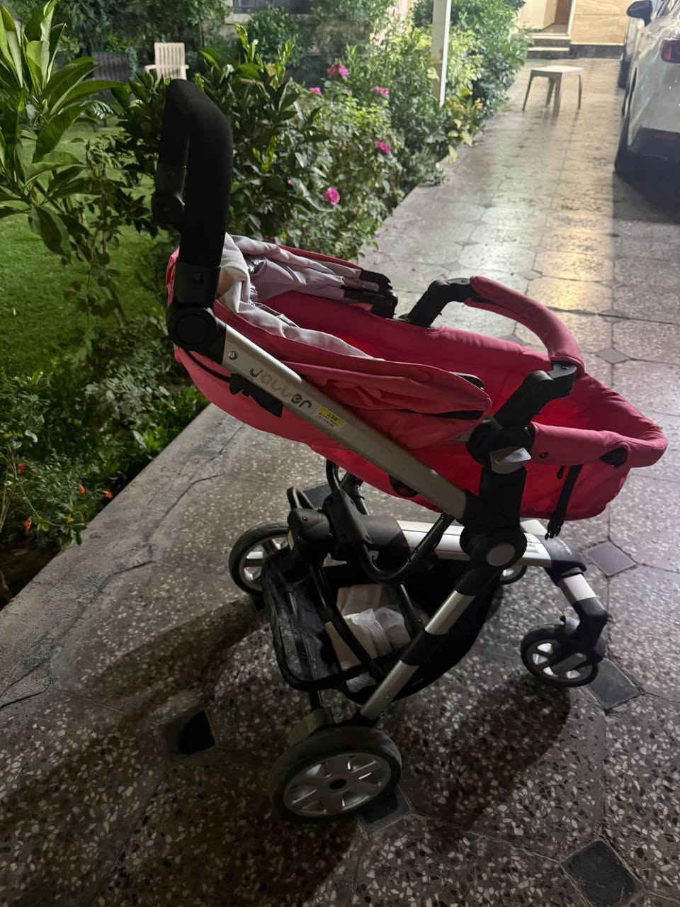وميز تلفزيون بلازما

+964 784 333 9555 بغداد, العراق
