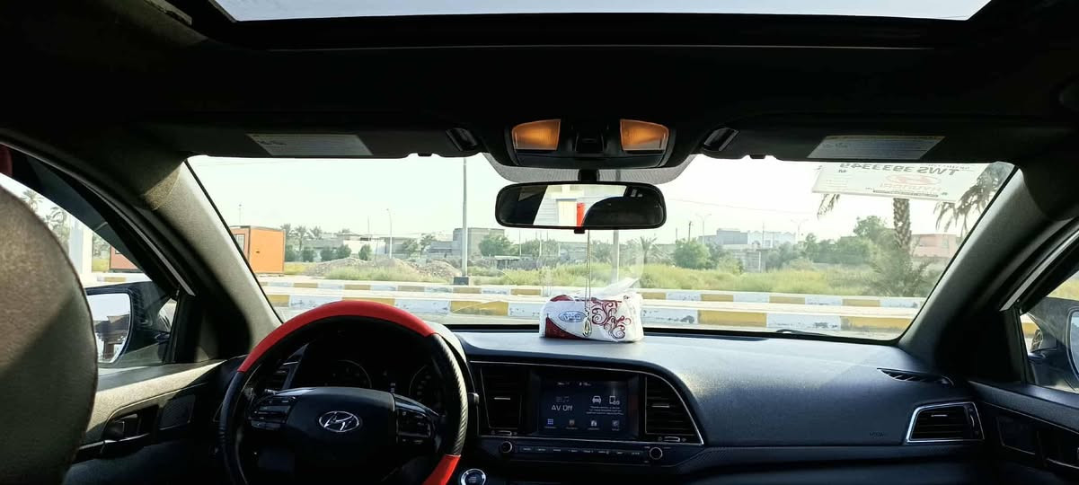 السلام عليكم
النترا 2018 سبورت 
محرك ١٦٠٠ تيربو مكفول 
كير dct سبع نمر 
اكزوز رياضي بلادي
مواصفات ١/١ :
بصمة تشغيل وبيبان وصندوك 
كشنات حضن جلد مختومه sport 
تدفئة كشنات 
دشبول كاربون فايبر 
كيجات رياضي 
سلايد روف
لايت وبك لايت لد بلادي 
ويل كب ١٨ كروم بلادي 
اشاير بلمري 
رادار نقطة عمياء وحساسات خلفيه
ستيرن حرف D 
شفتات بلستيرن  
……….
صدر جديد تخم تايرات جدد 
رقم بابل هزه جديده وسنوية جديده لل ٢٠٣٠ باسمي  
وارد كندي  
السعر 132$ وبيها مجال
مكاني عامرية الفلوجة 
***********
