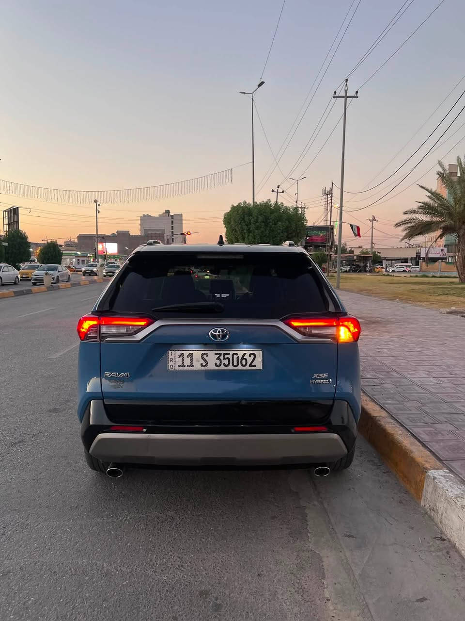 راف فور ٢٠٢٢ هايبرد xse
تبريد قطعتين 

فتحه سقف 

جنطه كهرباء 

كشن كهرباء 

بصمة 

حساسات 

كاميرة خلفية 

تدفئة مقاعد

٣ وضعيات قياده 

تحكم ستيرن

اندرويد اوتو وكاربلاي

اوتو بارك 

تبريد خلفي

وبعد بيها مواصفات 

ضربتها جاملغ امامي 

ماشية ٧٧ الف 

السعر ٢٢٥ وبيها مجال 

السيارة باسمي

التواصل على الرقم 

***********
