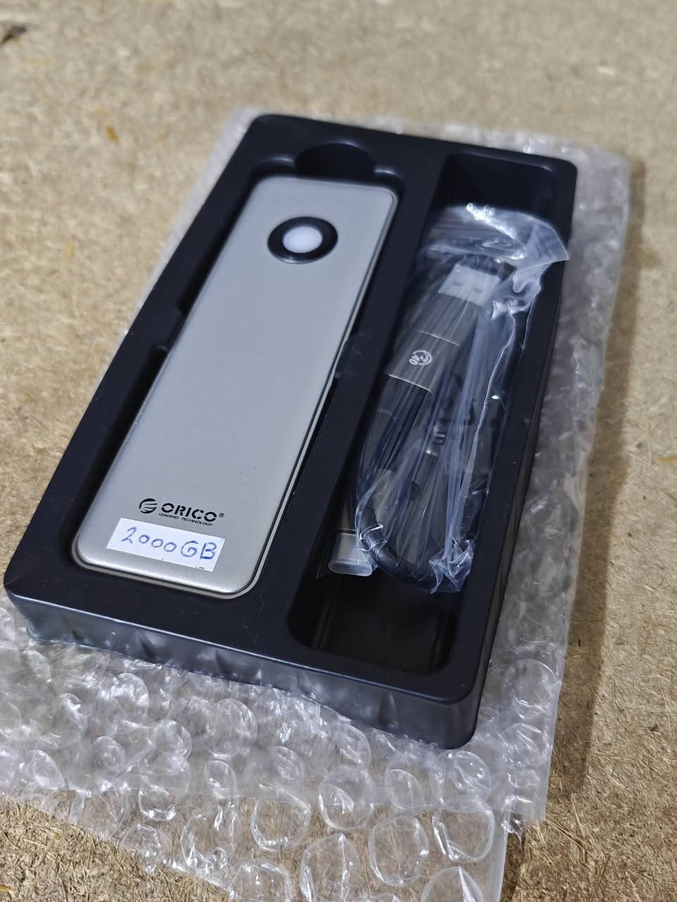 السلام عليكم فتح مزاد على هارد خارجي 2tb تيره شركة اوريكو احترافي عالي المواصفات الصورة تحجي ماحجي عن المواصفات بعد وشرط الفحص والشغل وشرط جديد لووك بس مفحوص اعلى سعر يباع مزاد ***********
