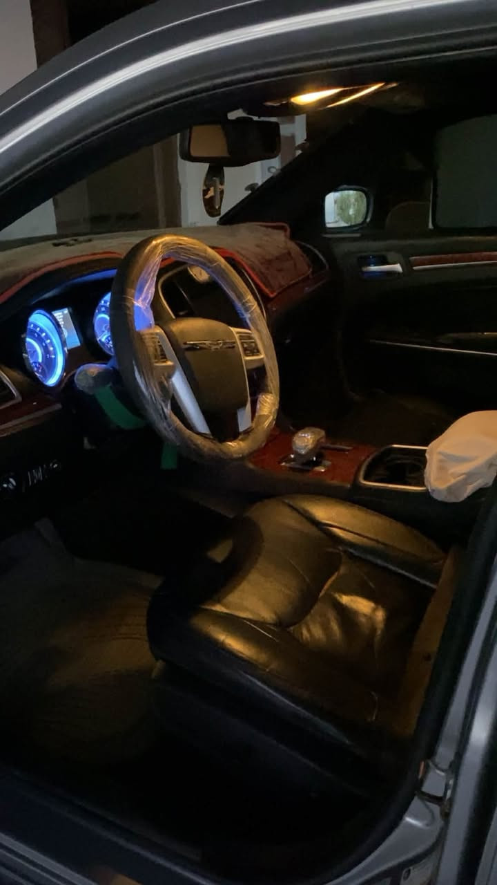 سلام عليكم من رخصت مدير الكروب اوباما موديل14للبيع وارد أمريكي كير ماوس محرك 360رقم بصره سعر 145الاستفسار على هذا رقم انه مكلف بنشر***********
