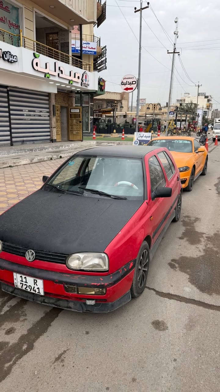 Golf mk3

السلام عليكم كولف موديل 1992 السيارة باسمي كهربائيات شغاله محرك 1.8 المرغوب تبريد شغال السيارة جاهزة فقط يحتاج صبغ للجاملغ الخلفي لان جارد وبكيفك ممأثر ع السيارة مغلف البنيد والقمارة فابلون لان جاردات فقط  تخم تايرات جديد السعر 48 وبيها مجال بسيط للتواصل ***********
