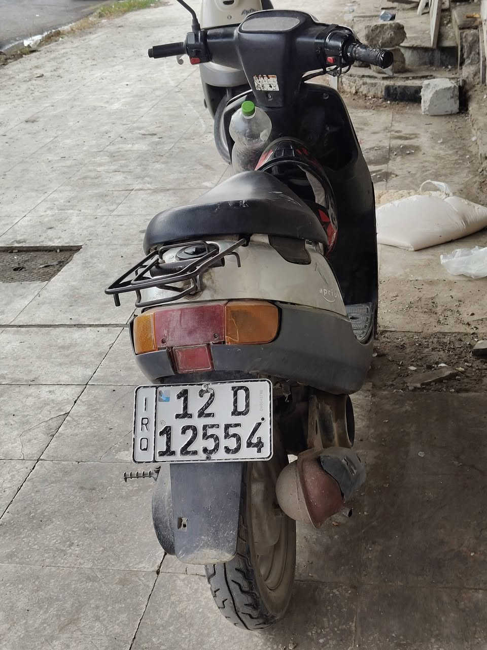 سلام عليكم مطور بزون 
مرقم سنويه لي 2030
مطور رقم واحد ما مفتواح 
يحتاجلو شويه تنضيفات 
متوزي عله بيعتو
سعر 400شرط ما مفتواح 
رقم مبايل***********
بي وتساب اخواكم فؤاد الهيبي
