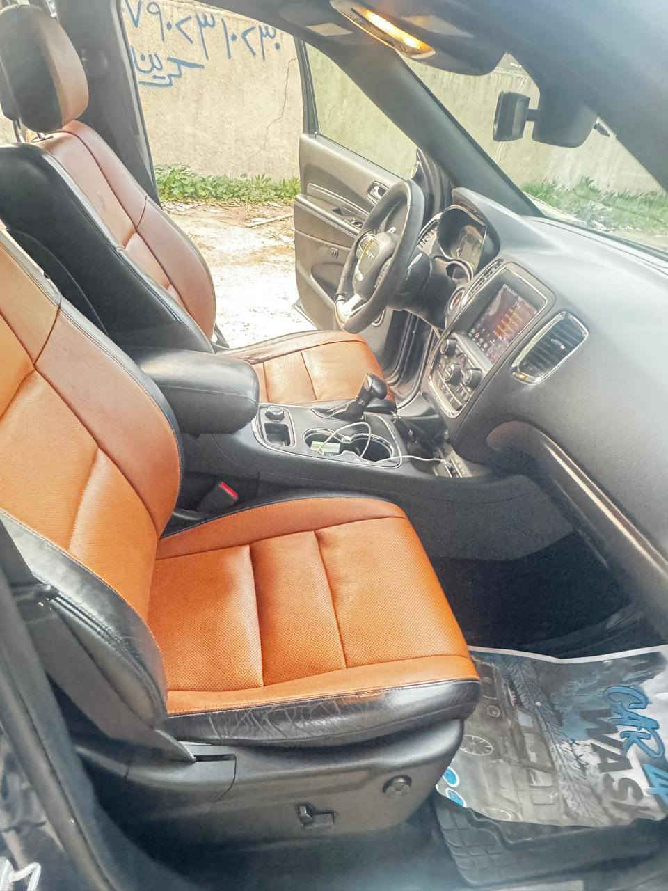 دورنكو امريكي 2019 للبيع فول واحد على واحد
سيارة حرة رقم بغداد 
حادثها بامريكا جاملغ امامي جهة السايق فقط +طخة خفيفة باب سايق باقية على. وضعها مامسويها 
غير هل القطعتين سيارة كفالة عامة من كلشي
مداور ثاني يوم اداورلك 
صورالحادث بالمنشور 

مواصفاتها
مكينة 5700 
كشنات vip منفصل 
بصمة تشغيل 
بانوراما 
جنطة كهرباء شفط 
4قطع تبريد
مقاعد كهربائي جلد 
 كاميرا دوارة 
نقطة عمياء 
مانع نزلاق 
رادار جانبي 
حساس امامي خلفي 
لايت زنون اوتو 
بيبان بصمة 
ثلاث انظمة قيادة 
شفتات رياضي 
مثبت سرعة 
كزوز رياضي 

مكاني بغداد 
رقم موبايل   ‏0784 282 2088‏ بي واتساب
